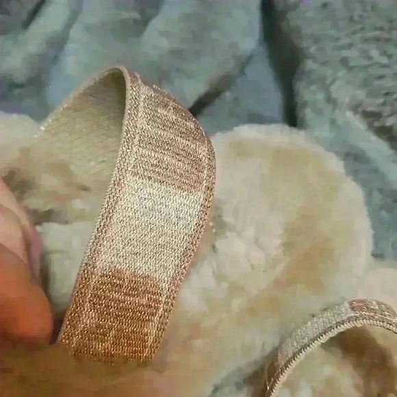 Ugg slippers - Picture 4 of 4